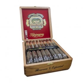 Arturo Fuente Hemingway Classic V Sungrown Cigar - Box