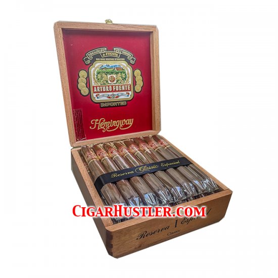 Arturo Fuente Hemingway Classic V Natural Cigar - Box - Click Image to Close