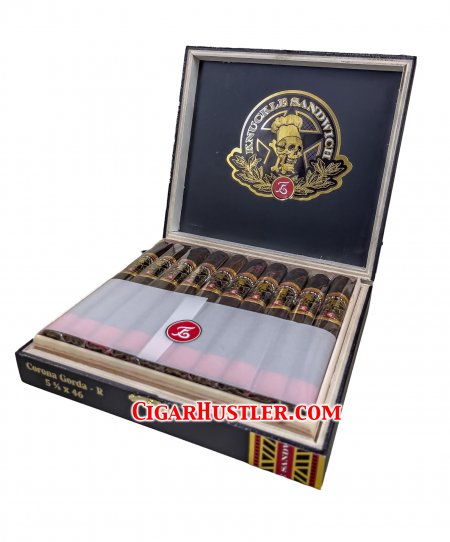 Knuckle Sandwich Maduro Corona Gorda Cigar - Box