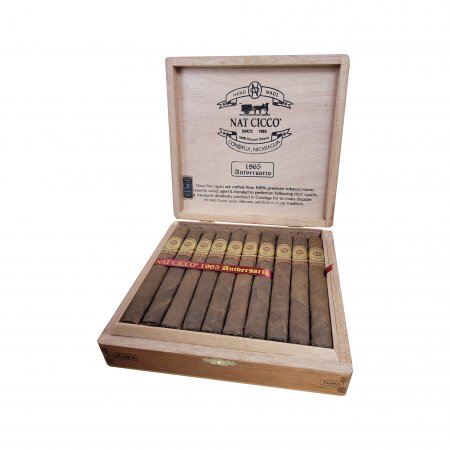 Nat Cicco Aniversario 1965 Liga No. 4 Toro Cigar - Box