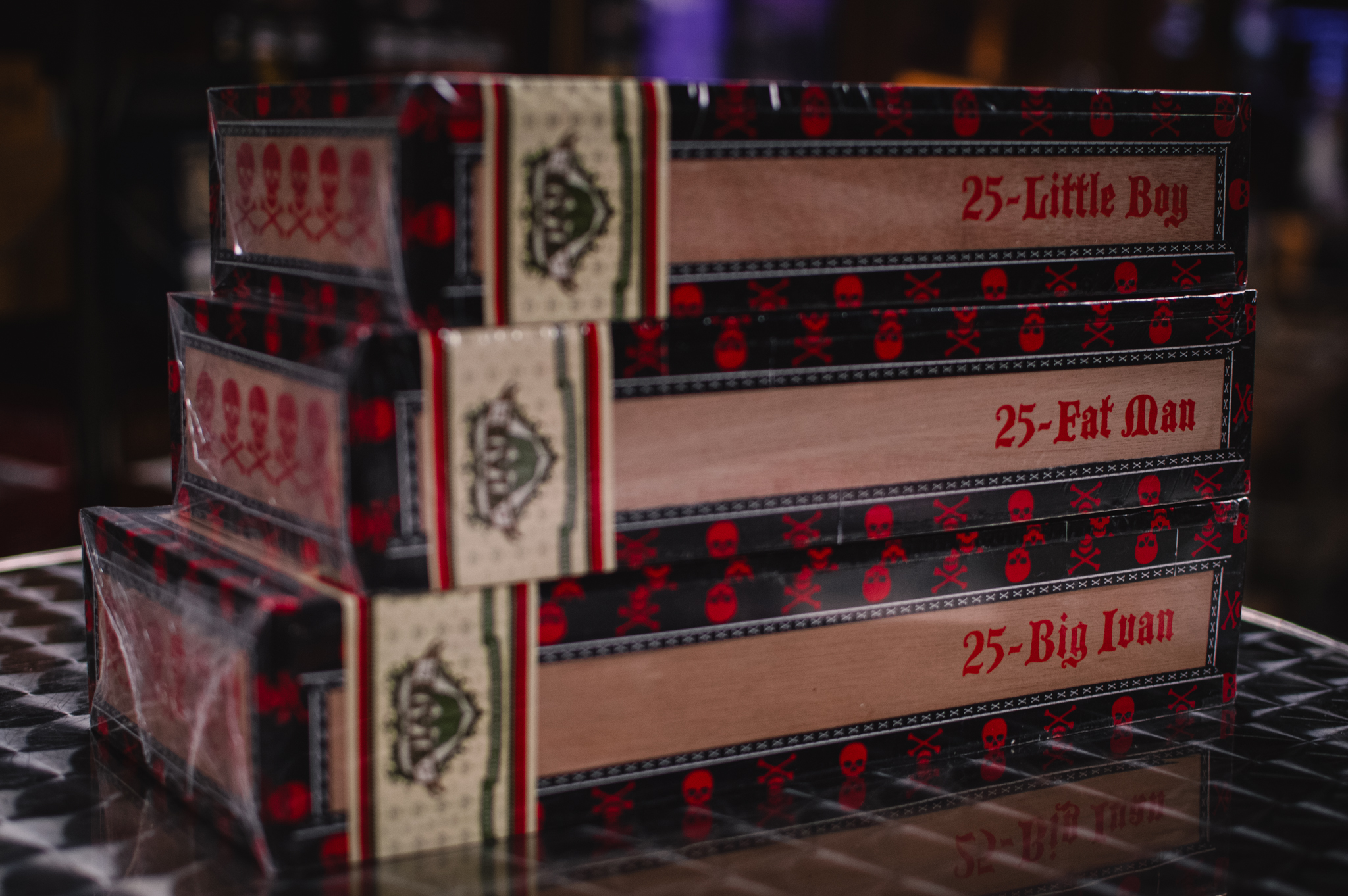 Viaje Skull and Bones Red Little Boy Cigar - Box